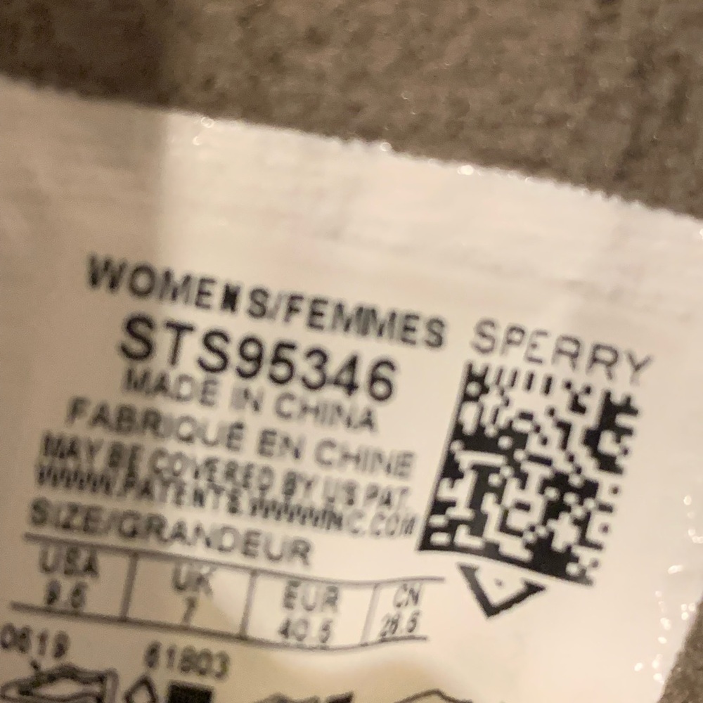 Sperry Olive and Tan Women's Winter Boots - Picture 5 of 6